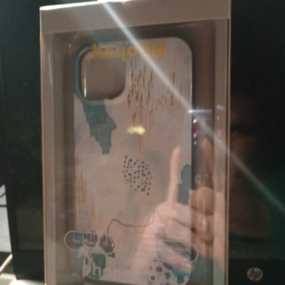 Phone cases - Picture 8 of 10